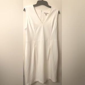 Banana Republic Factory Sleeveless V-Neck Dress